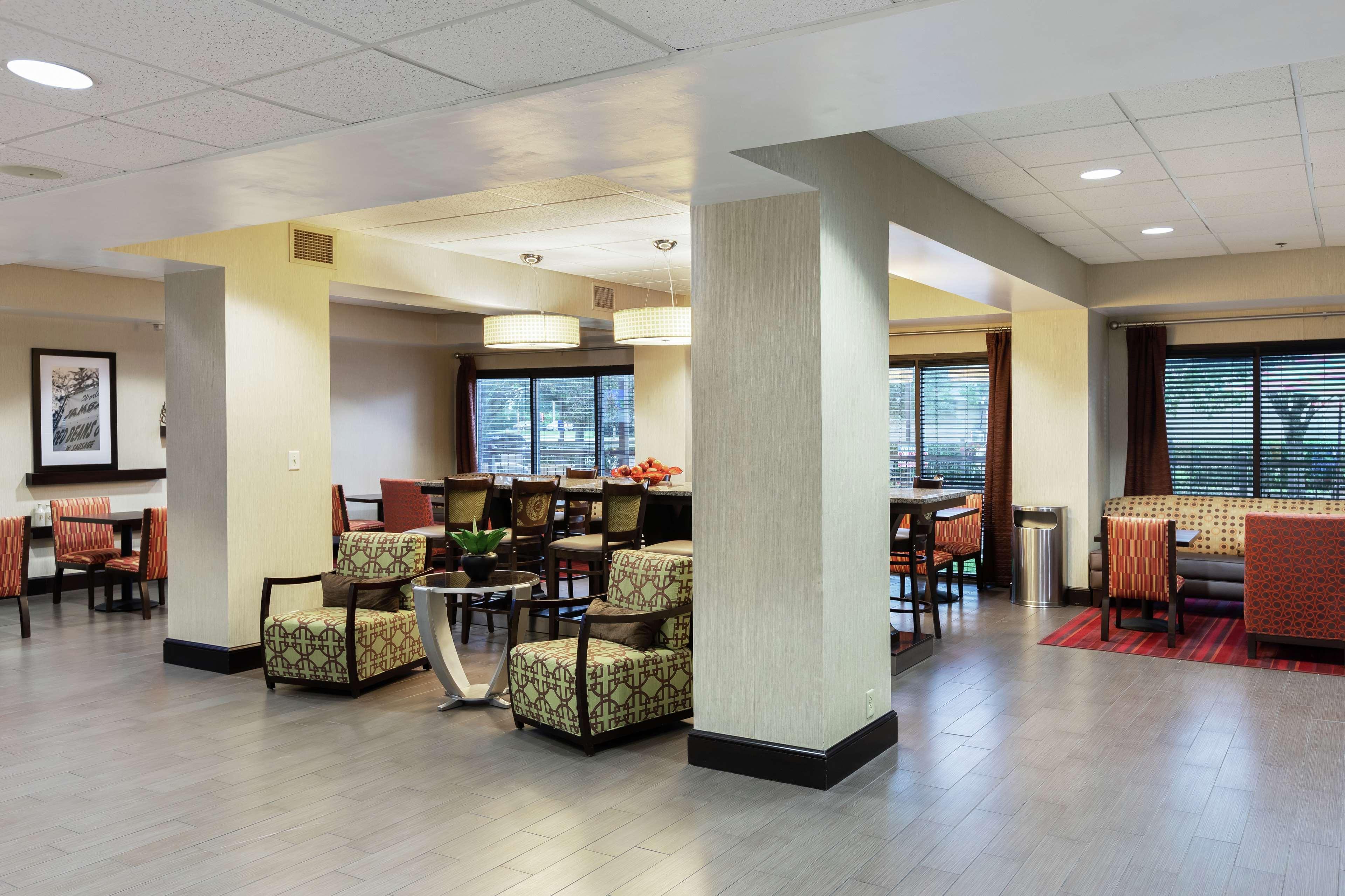 Hampton Inn Houma Zewnętrze zdjęcie